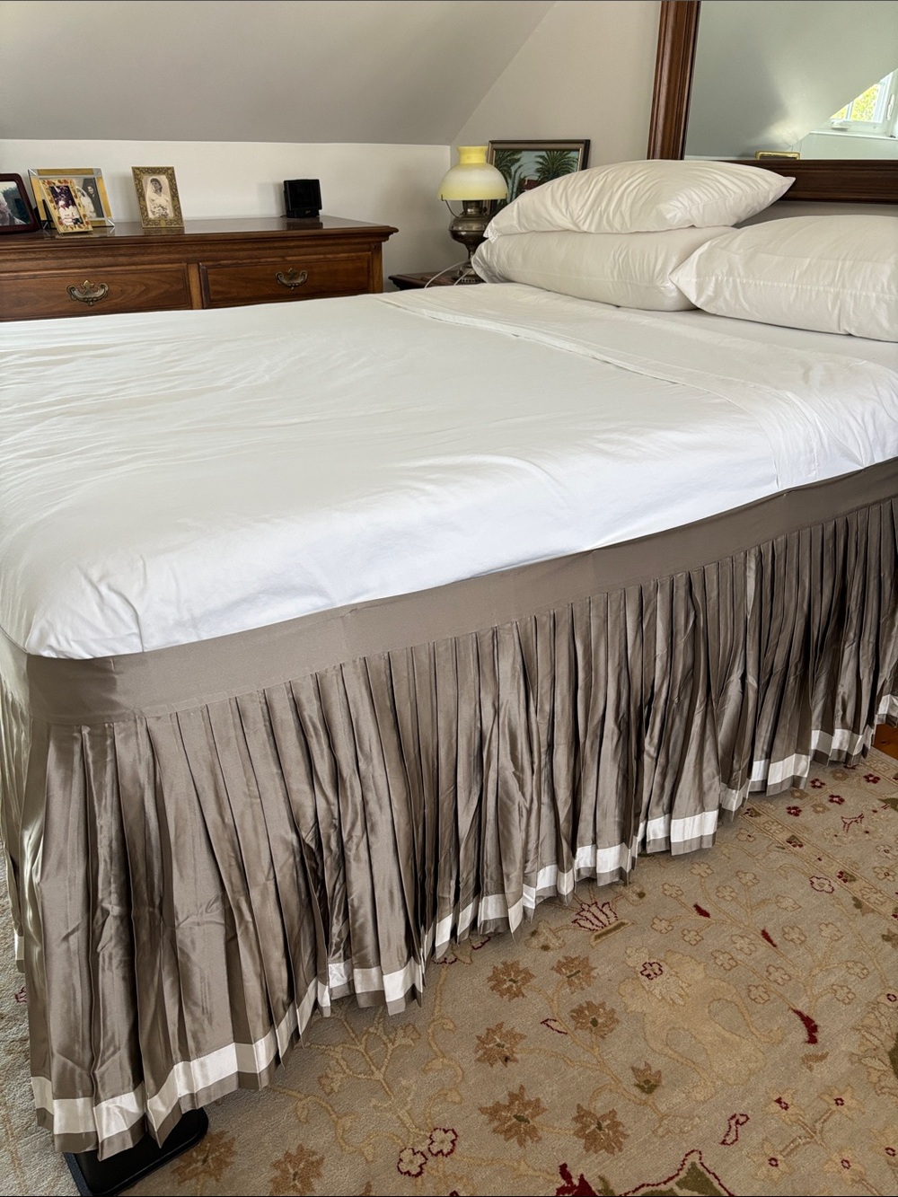 Ann Gish 100% Silk Taupe Gray Pleated Bed Skirt with White Trim